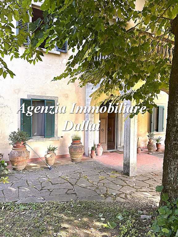 Villa Via Roma, Scarperia e San Piero