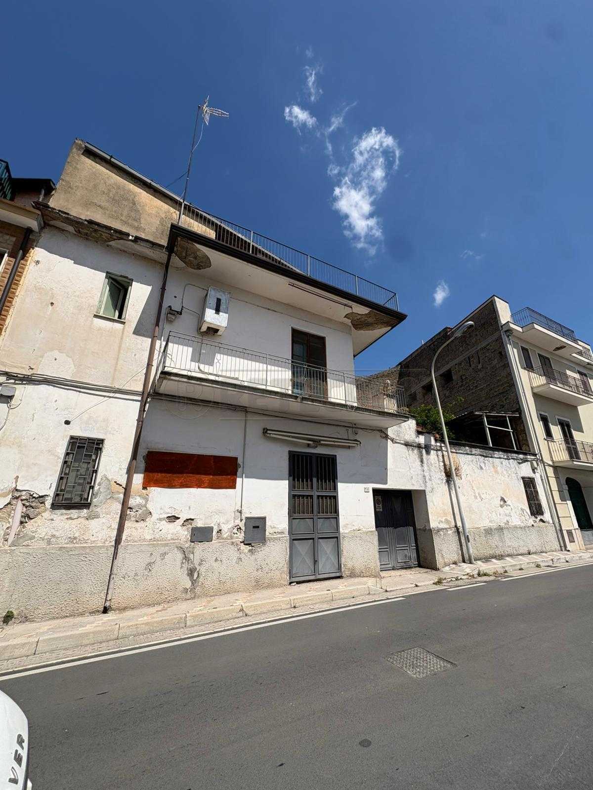 Casa indipendente Via Giuseppe Verdi, Marcianise