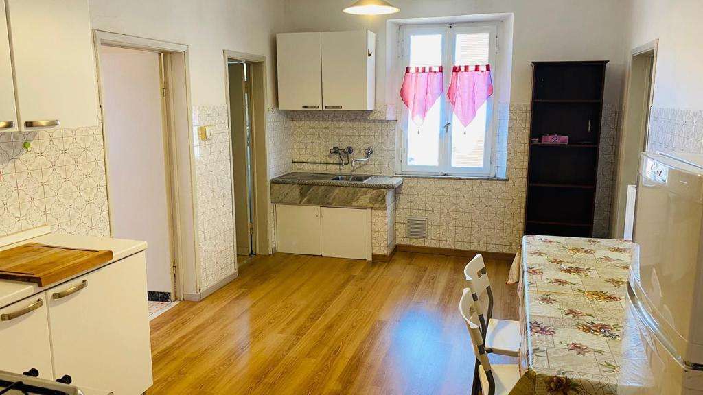 Appartamento C.B. di Cavour, Siena
