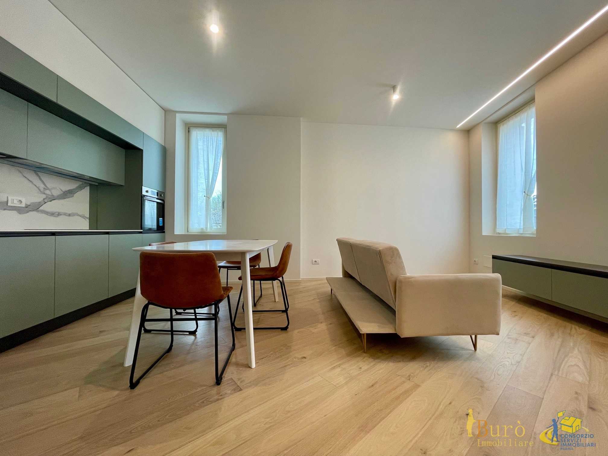 Appartamento Viale Rustici, Parma