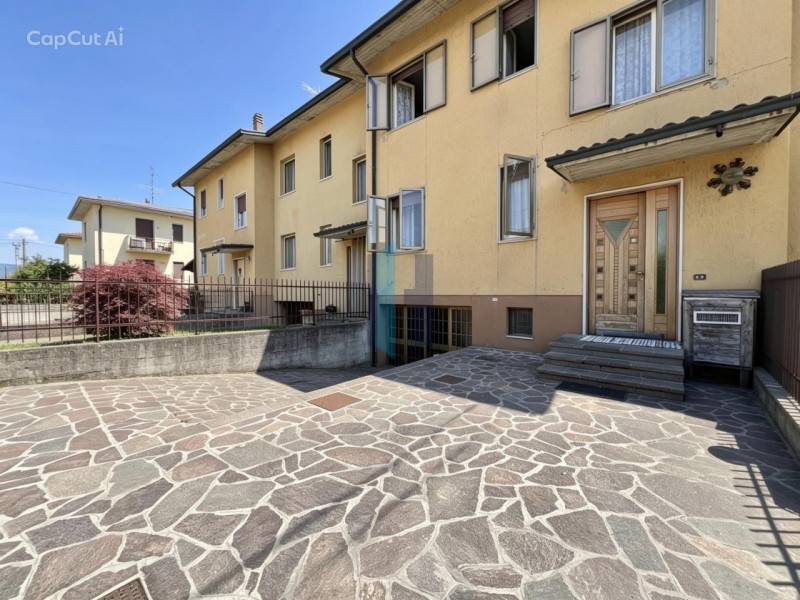 Casa Bi - Trifamiliare San Pancrazio, Palazzolo sull'Oglio