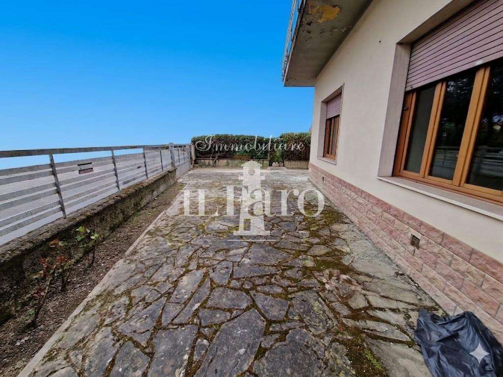 Villa Via Francesco Caracciolo,  50013, Campi Bisenzio