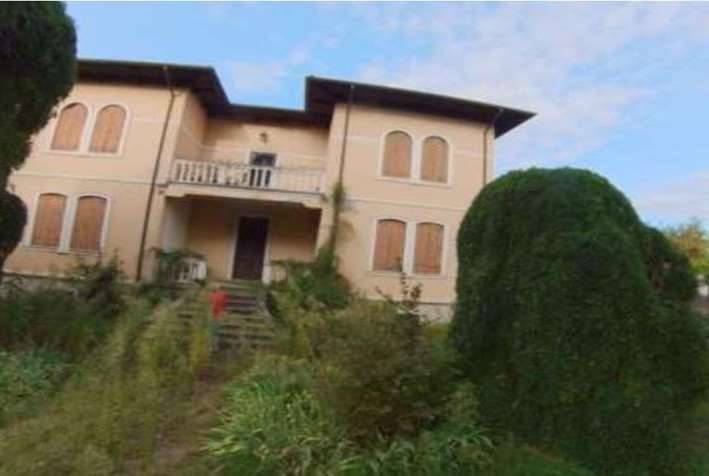 Villa, Sant'Urbano