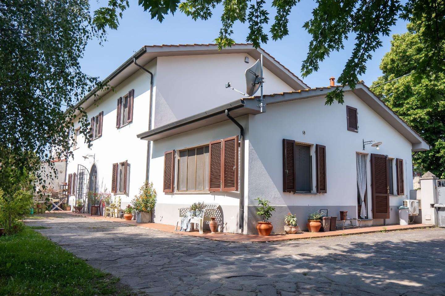 Villa Via Ulisse Dini Gello,, San Giuliano Terme