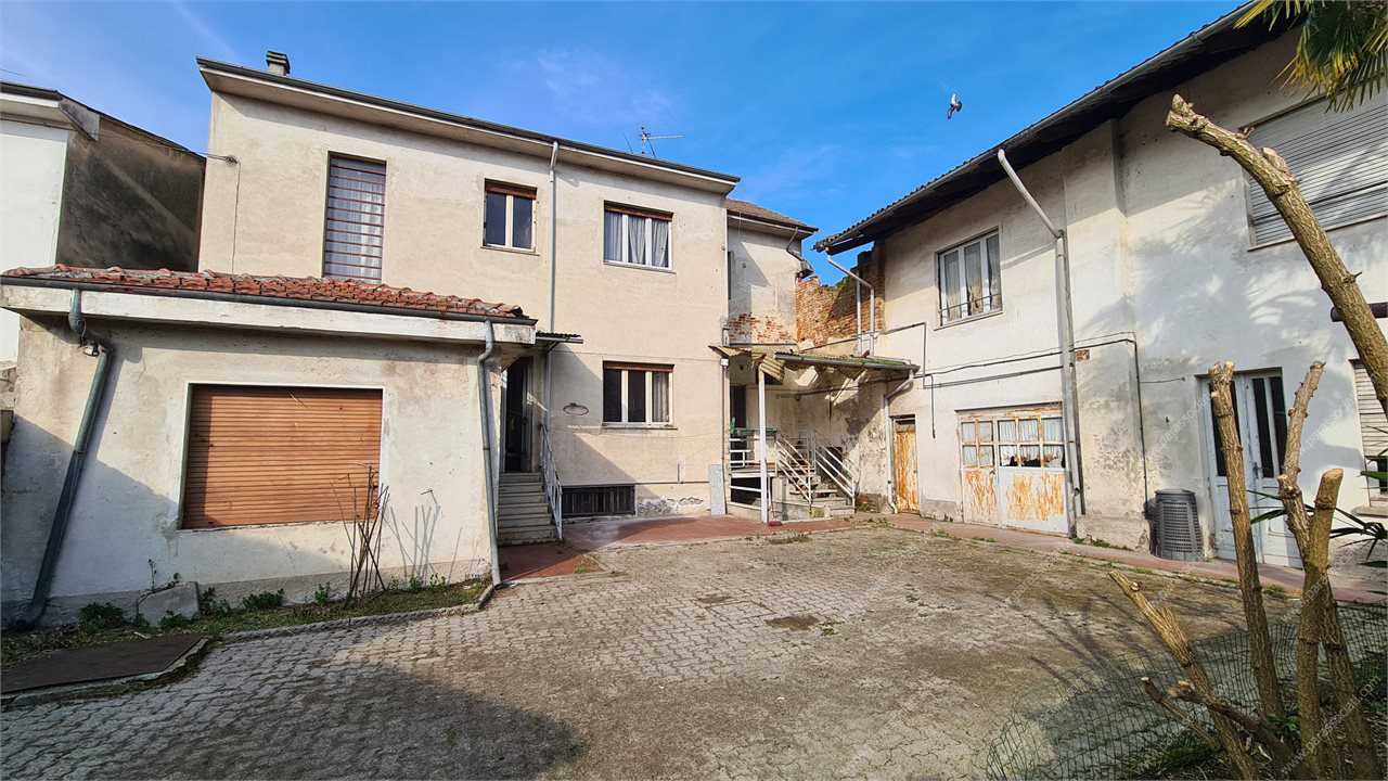 Casale Via Marziani, Gambarana