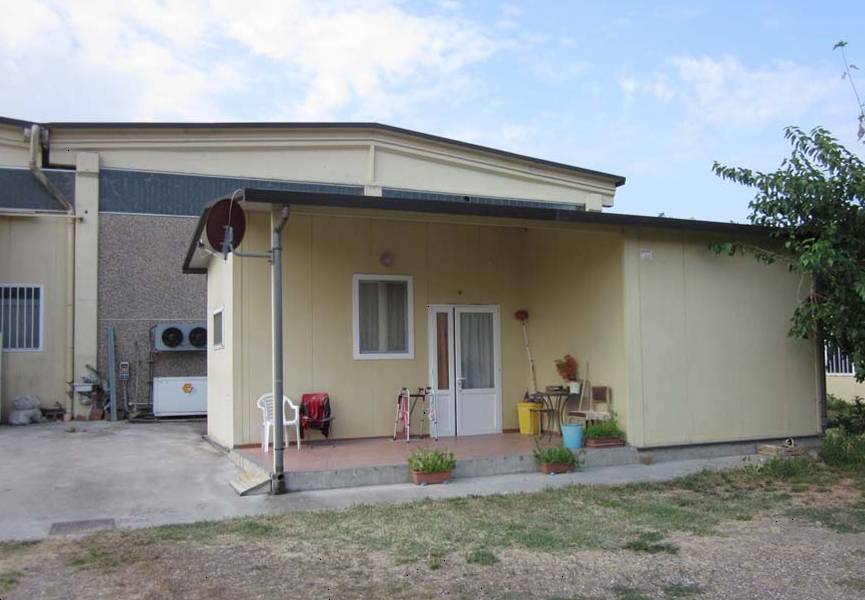 Capannone, Voghera