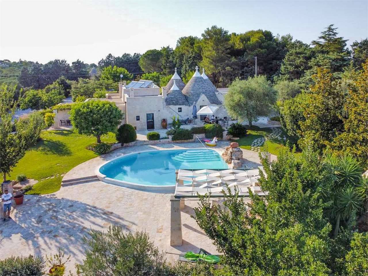Villa, Cisternino