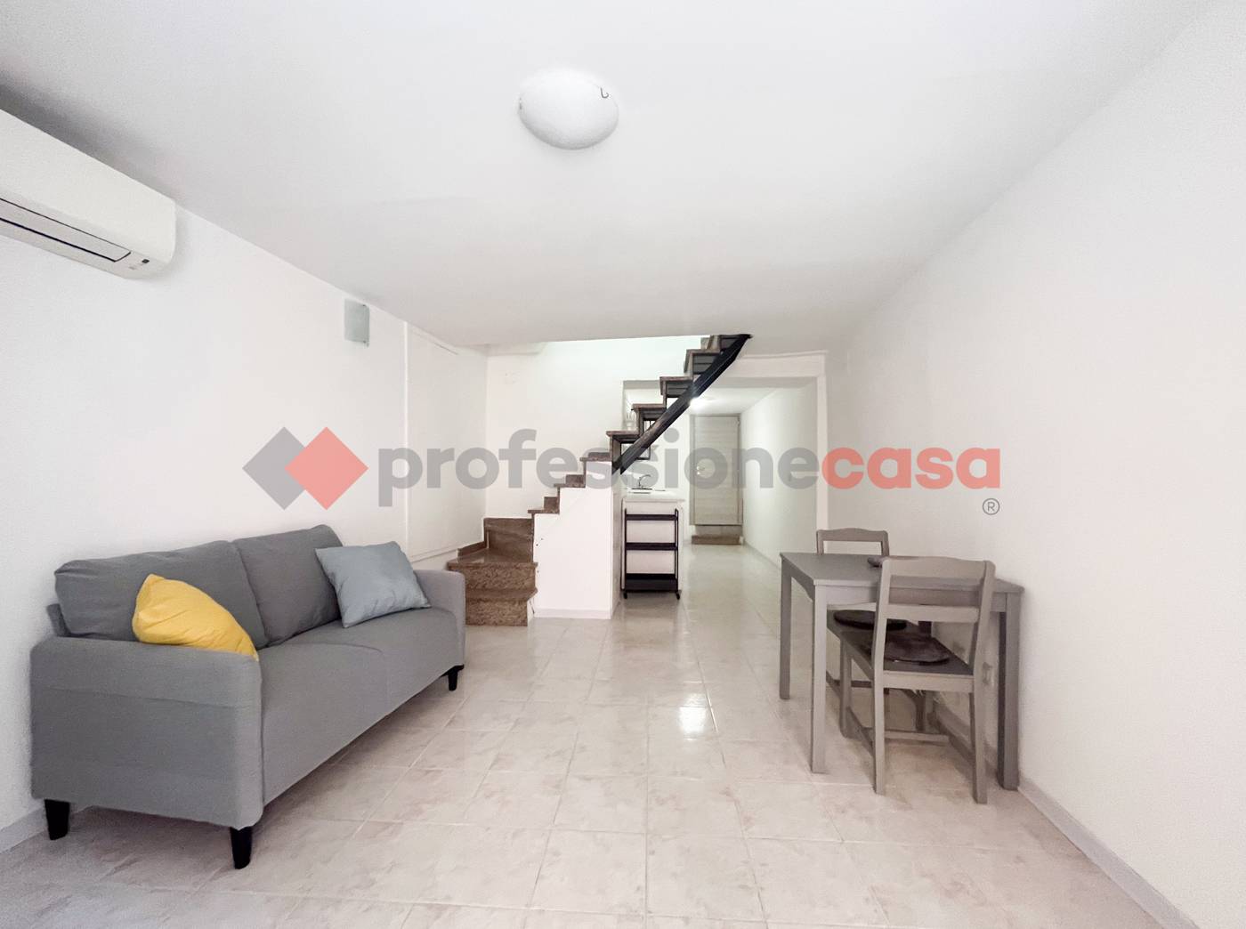 Casa indipendente, Santa Lucia del Mela