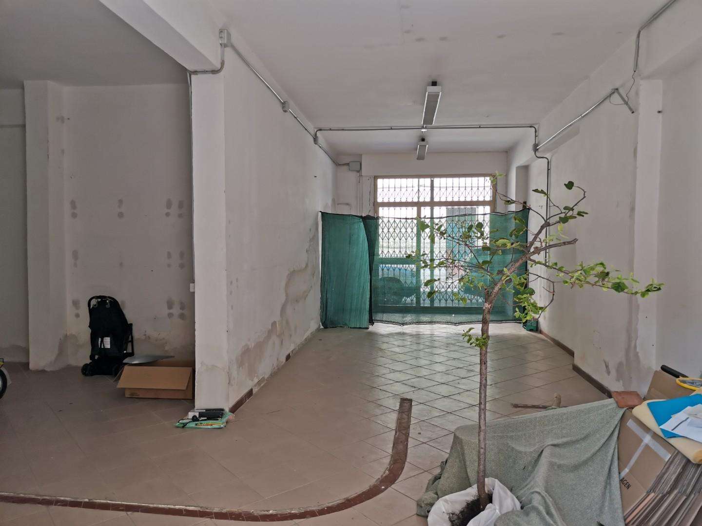 Magazzino - Deposito Via Pisana,  53036, Poggibonsi