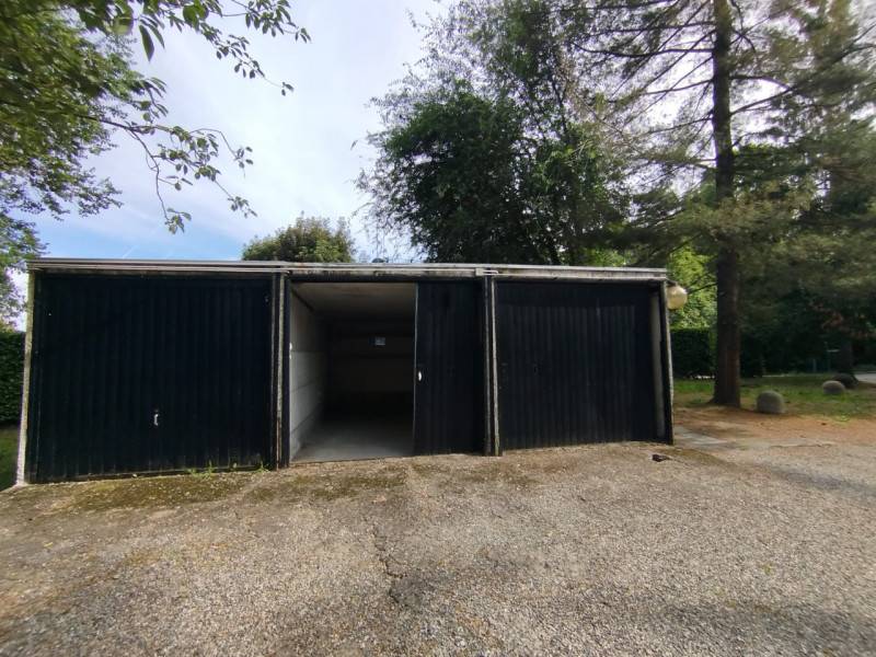 Box - Garage - Posto Auto, Pino Torinese