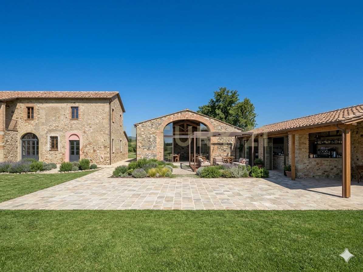 Casa indipendente Via di Lattaia, Roccastrada