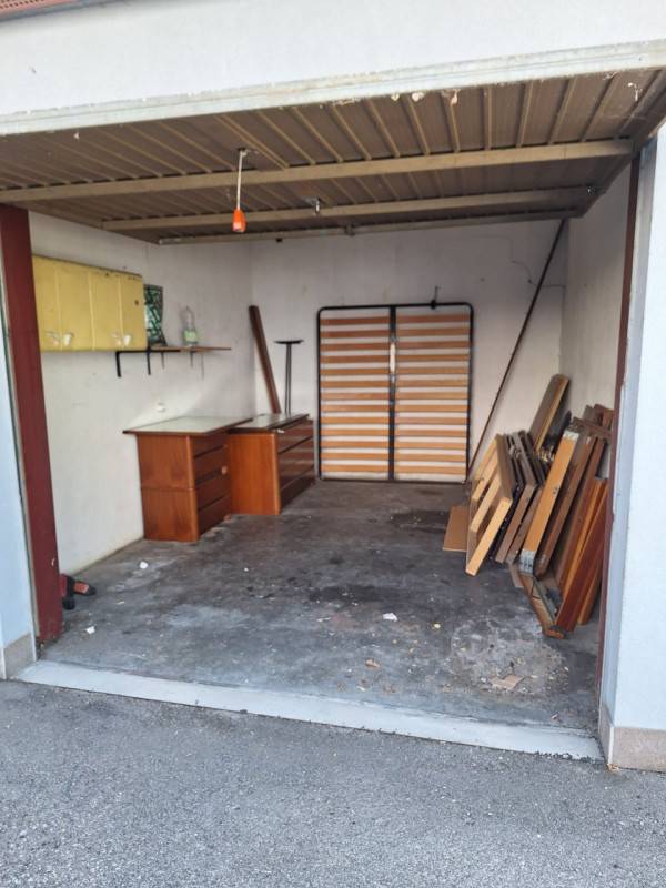 Box - Garage - Posto Auto Semicentro, Trento