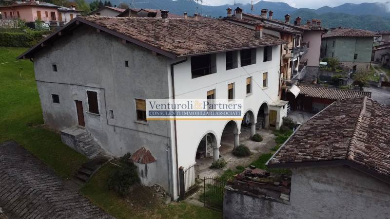 Rustico, Preseglie