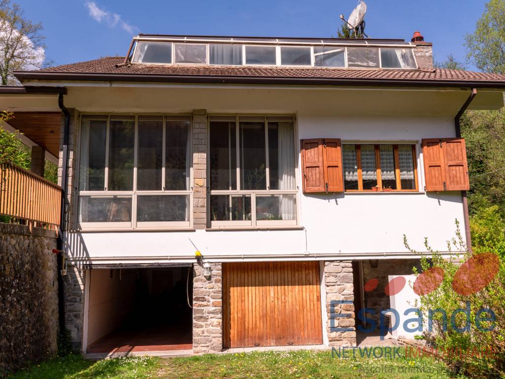 Villa, Alto Reno Terme