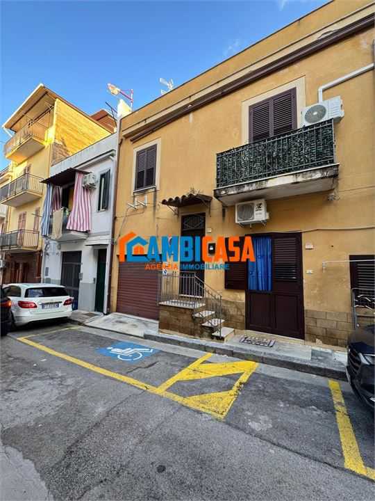 Villa Via Montagnola, Casteldaccia