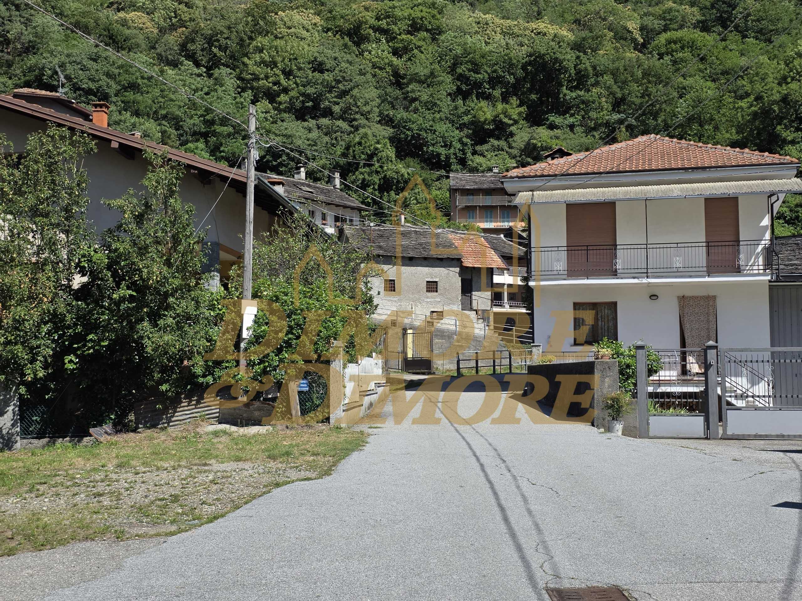 Casa indipendente Via Stretta, Premosello-Chiovenda