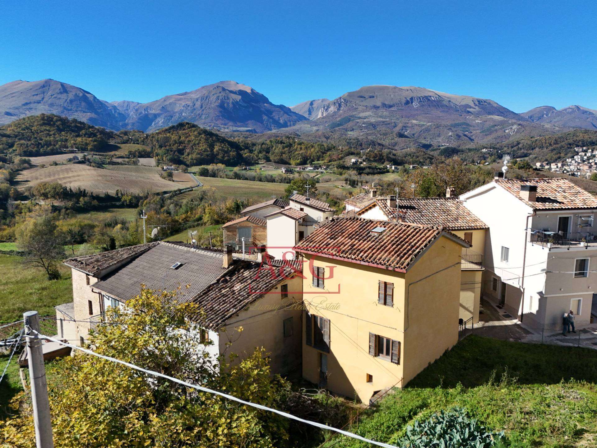 Casa indipendente Via Villa Salvi, Amandola