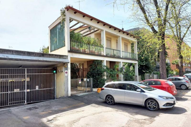 Casa indipendente, Faenza