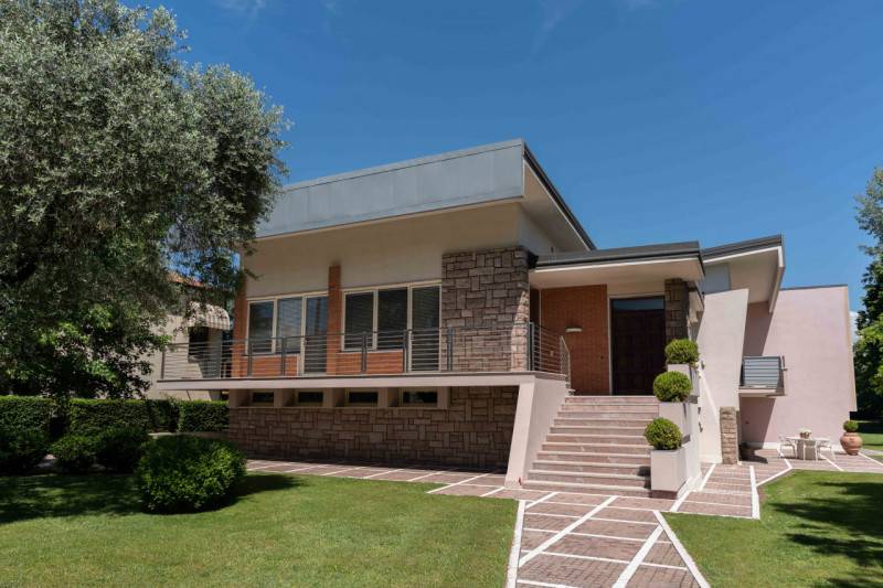 Villa Tombolo - Centro, Tombolo