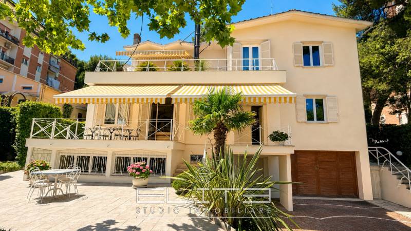 Villa Falconara Marittima - Centro, Falconara Marittima