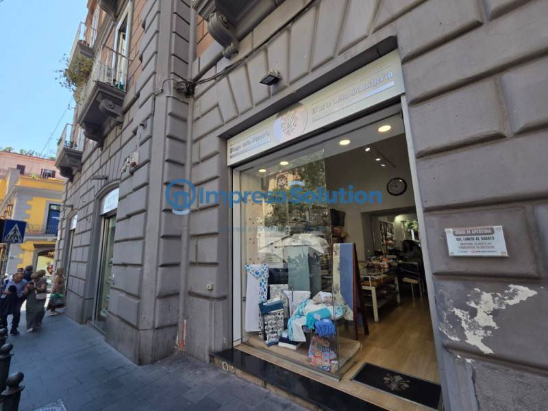 Negozio Chiaia / Mergellina, Napoli