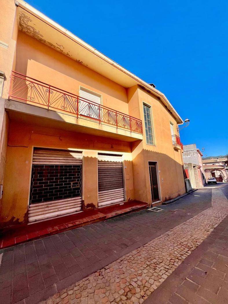 Casa indipendente, Ballao