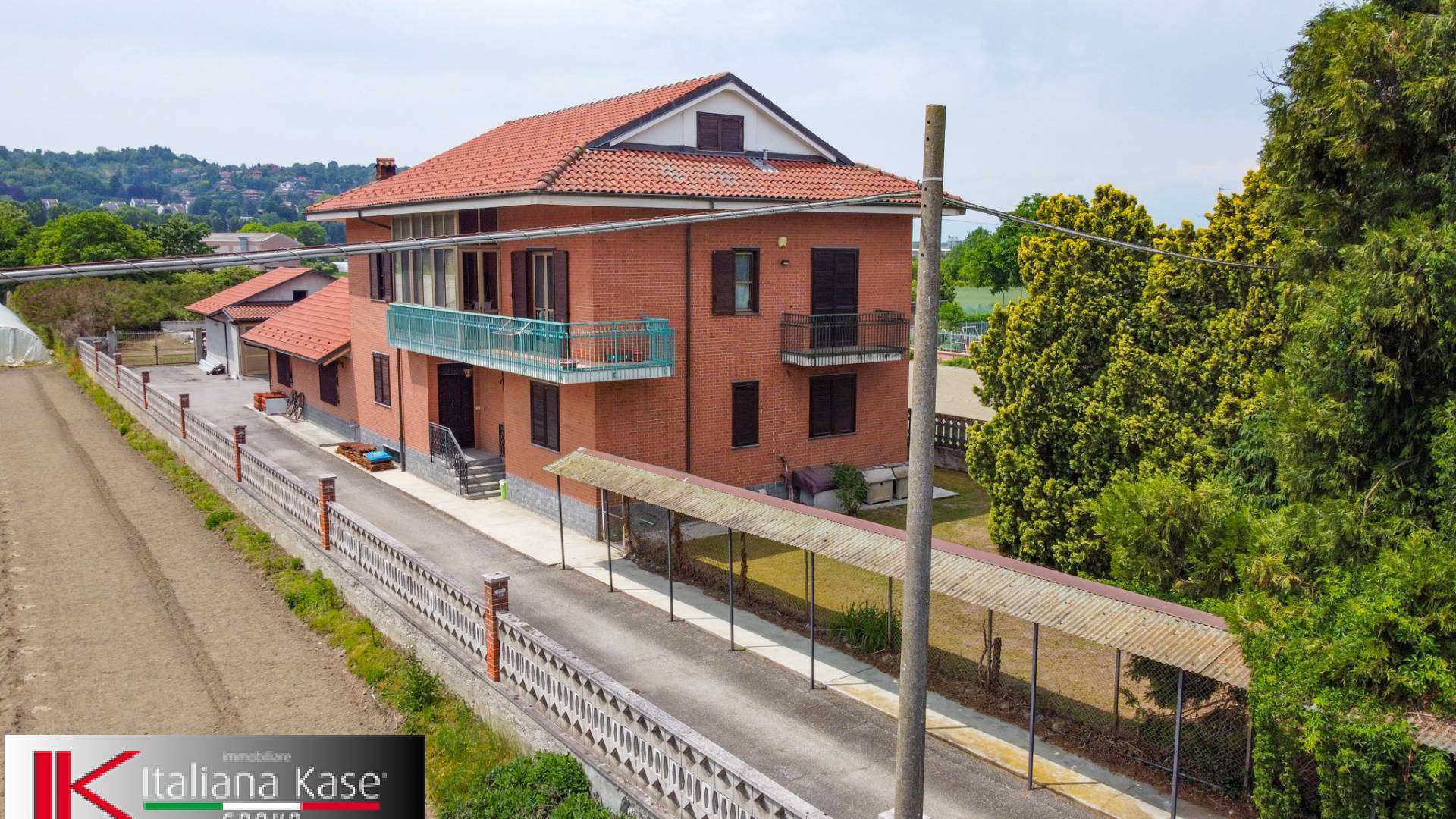Box - Garage - Posto Auto strada dell'acquedotto, Castiglione Torinese
