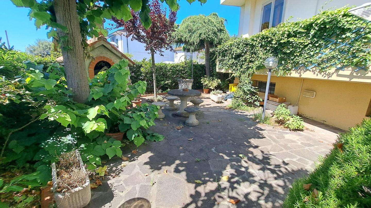 Appartamento Via delle Pescine,, Rosignano Marittimo