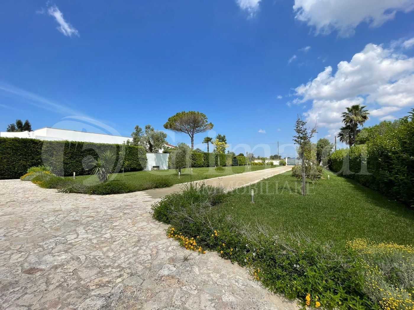 Casa indipendente strada vicinale contrada pontuso, Matino