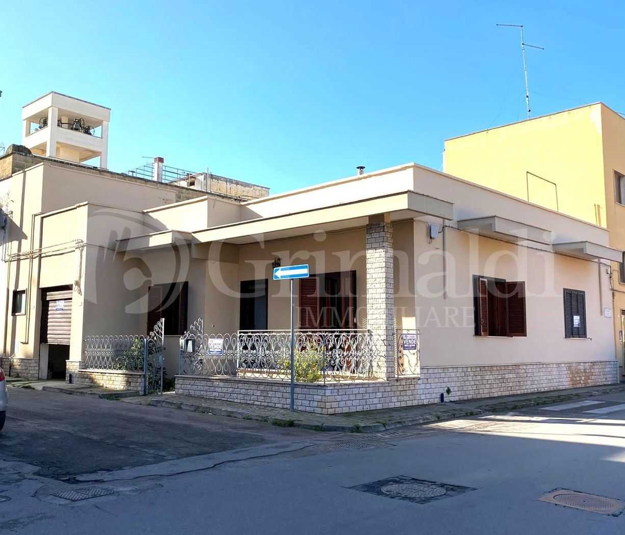 Casa indipendente Via G. Megha, Galatone