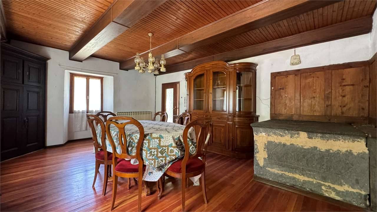 Casa indipendente, Premia