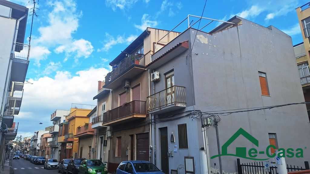 Villa VIA UMBERTO 1°, Roccalumera