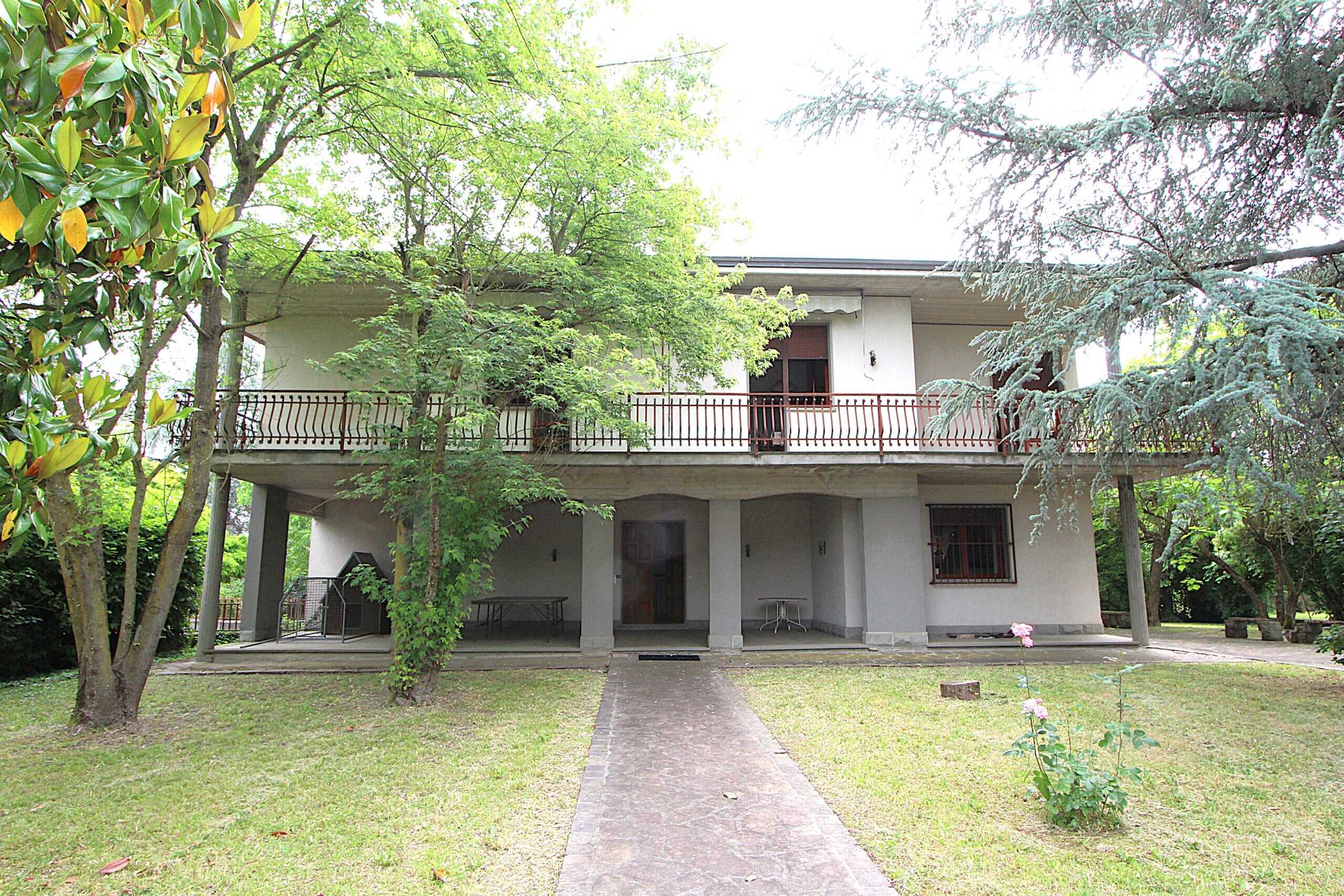 Casa indipendente Via Canova, Valsamoggia