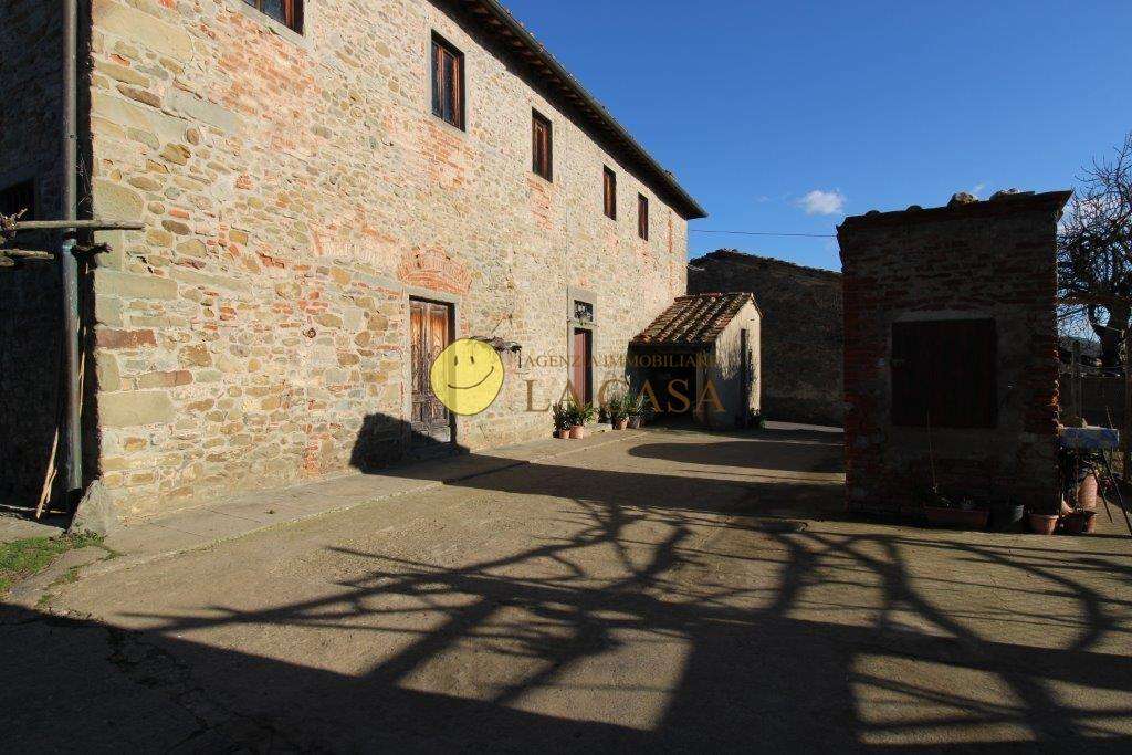 Casale Località Sant 'Agata alla Chiesa,, Reggello