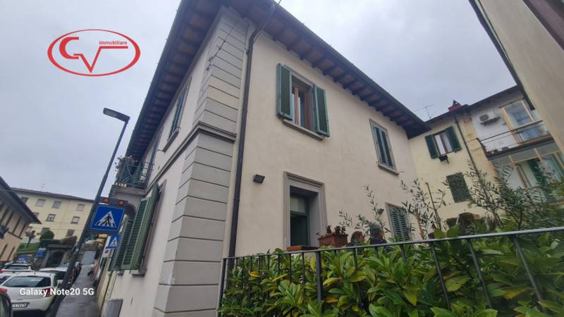 Casa Bi - Trifamiliare, Rignano sull'Arno