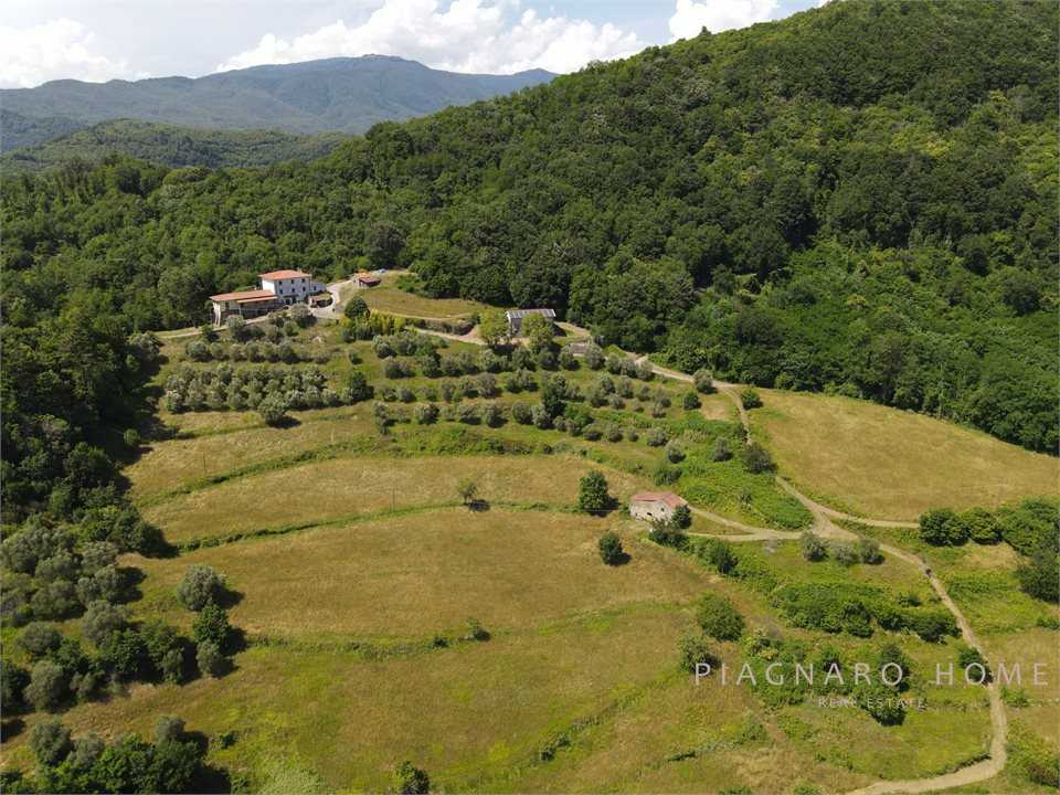 Casale Via Arzengio, Pontremoli
