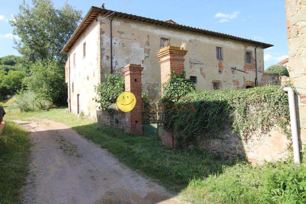 Casale Via Arturo Toscanini,, Reggello