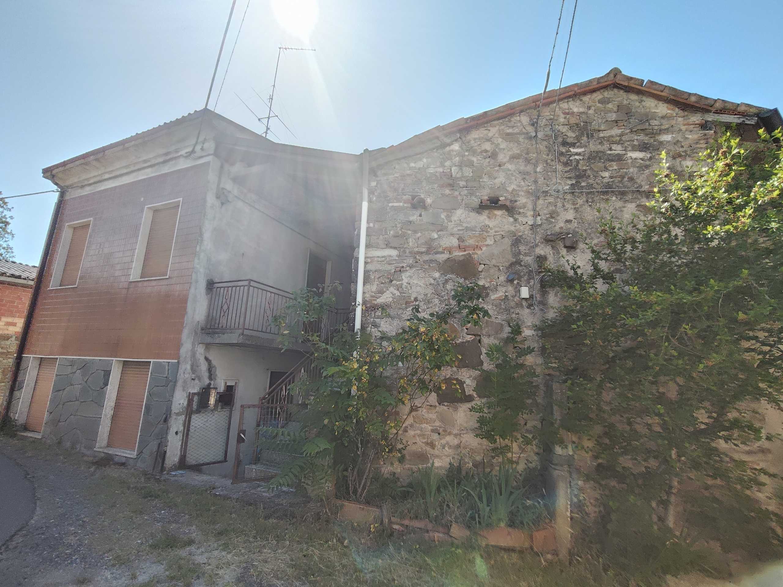 Porzione di casa Località Casa Perotti, Alta Val Tidone