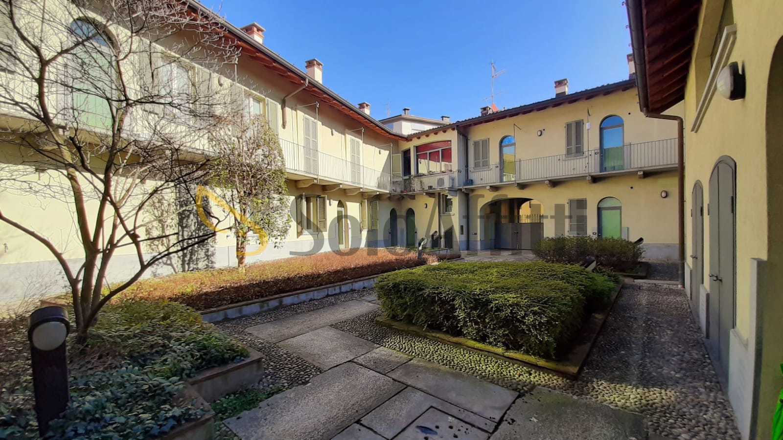 Appartamento via Pozzo Antico, Desio