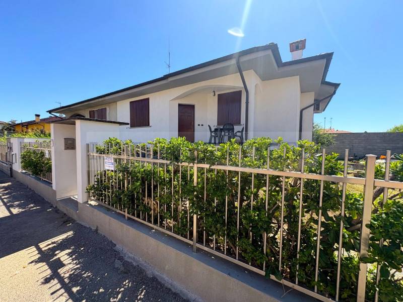 Villa Garlasco, Garlasco