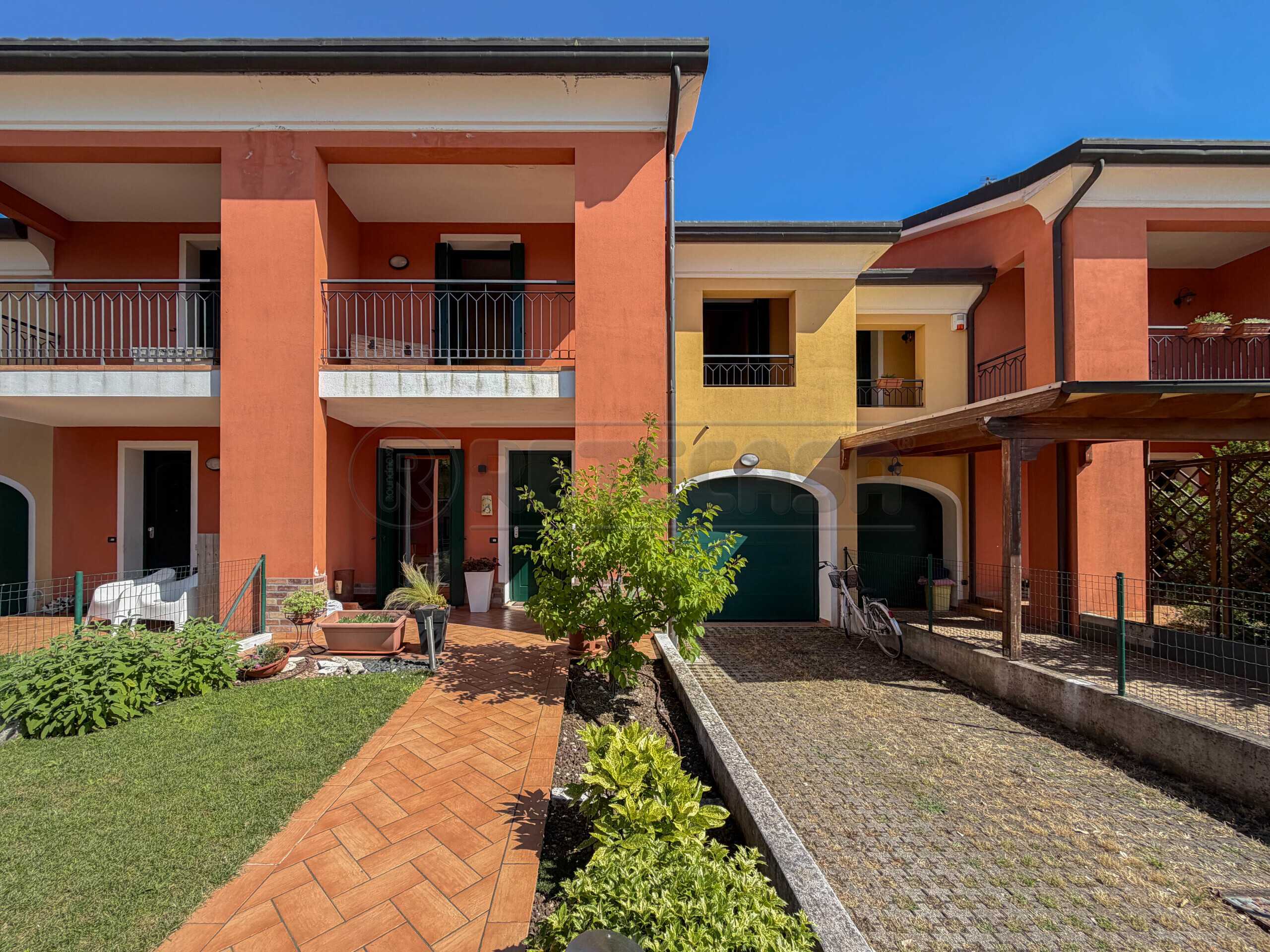 Porzione di casa Via Monte Summano, Costabissara