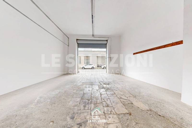 Box - Garage - Posto Auto, Putignano