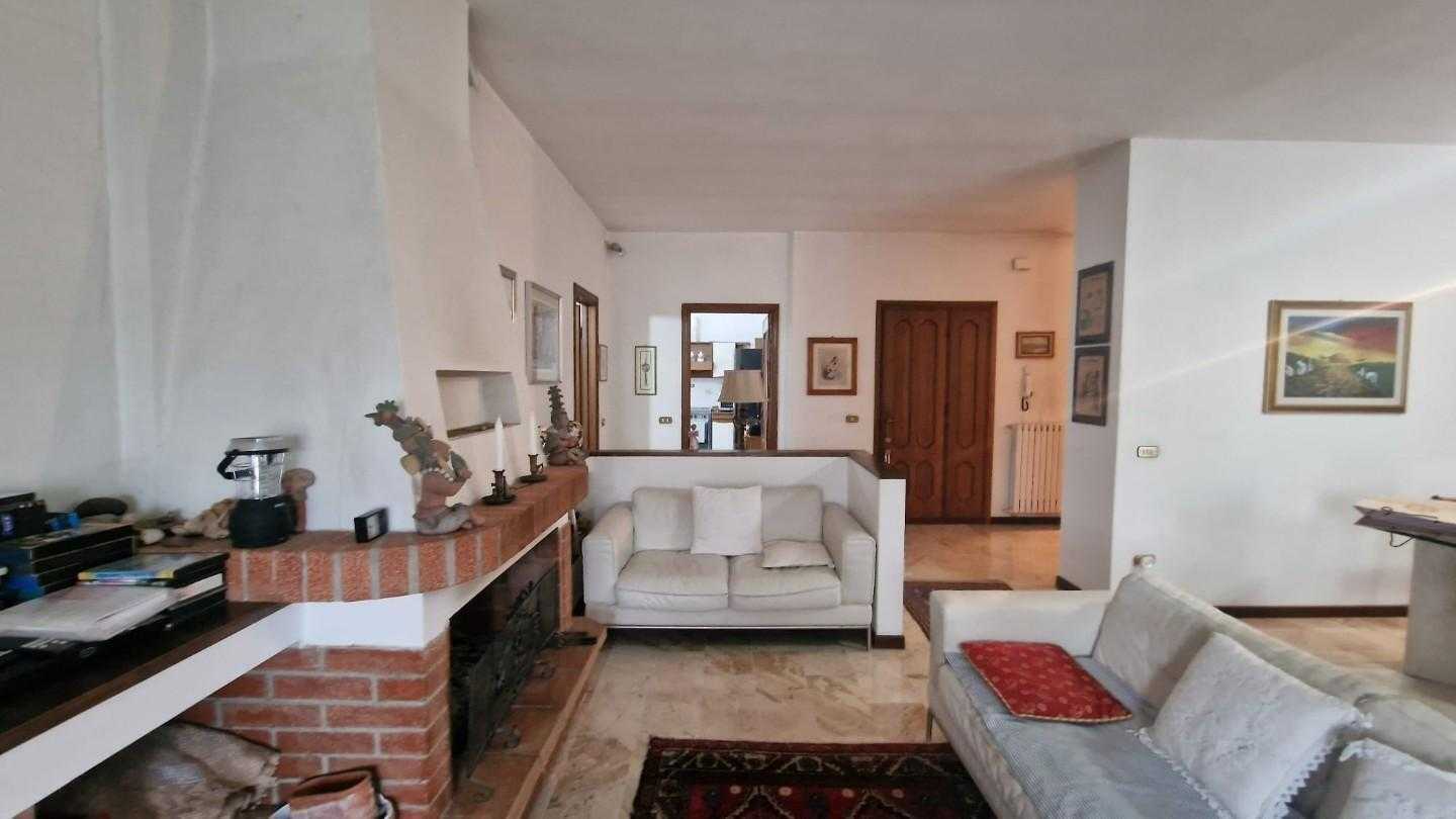  - foto 19