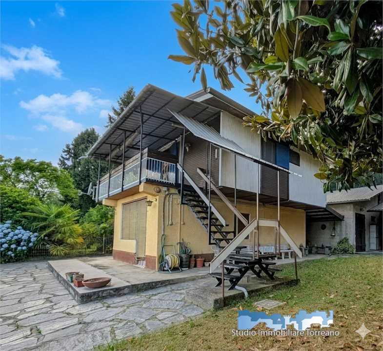 Casa indipendente Strada Valchiusella, Quagliuzzo