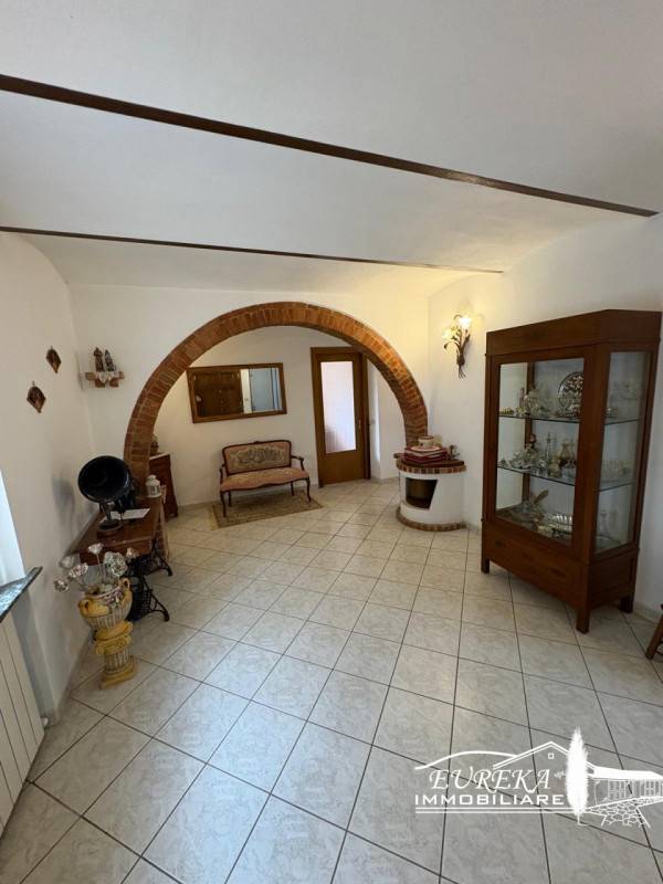 Casa indipendente, Castiglione del Lago