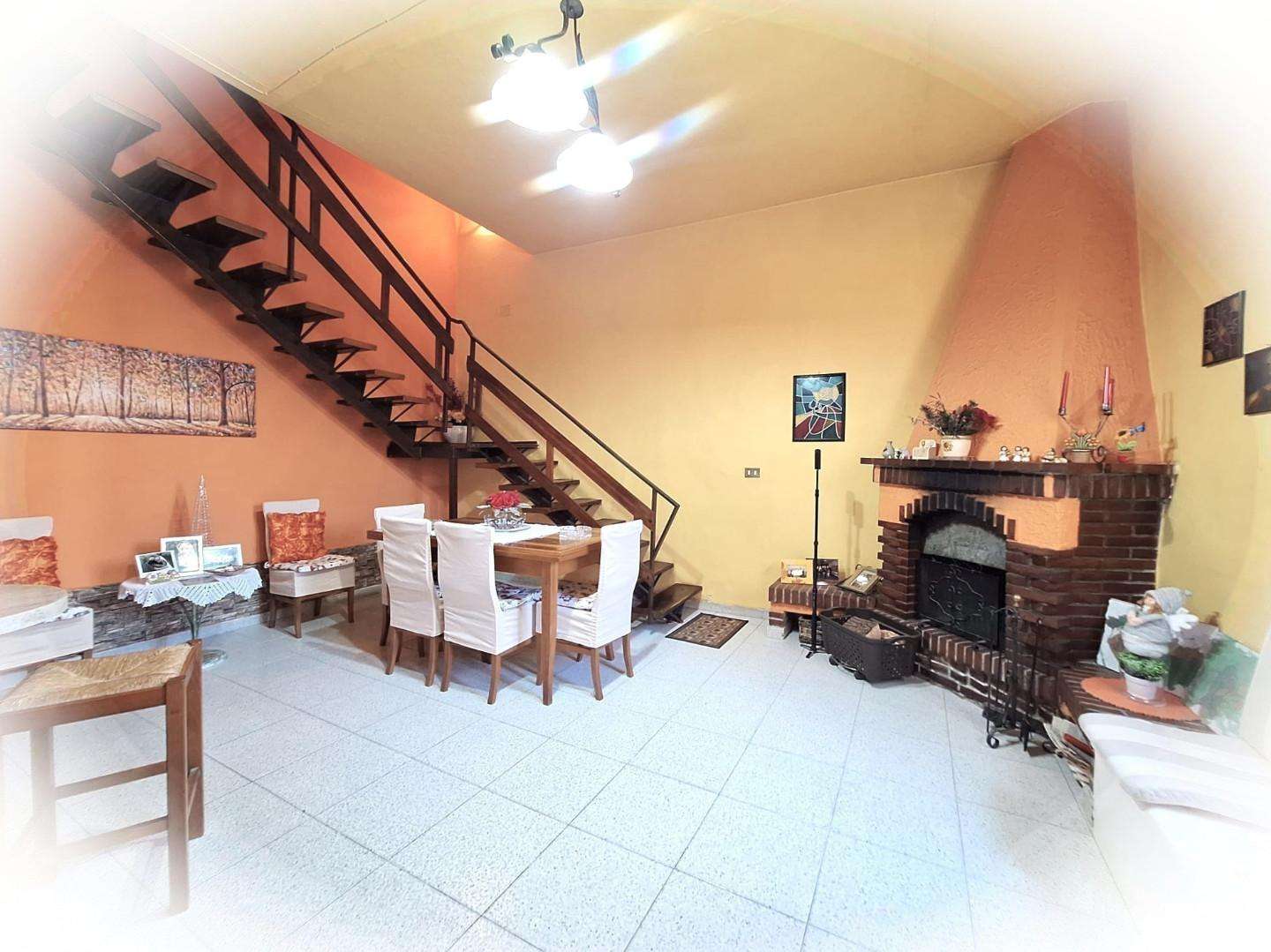 Palazzo - Stabile Via del Popolo,, San Giuliano Terme