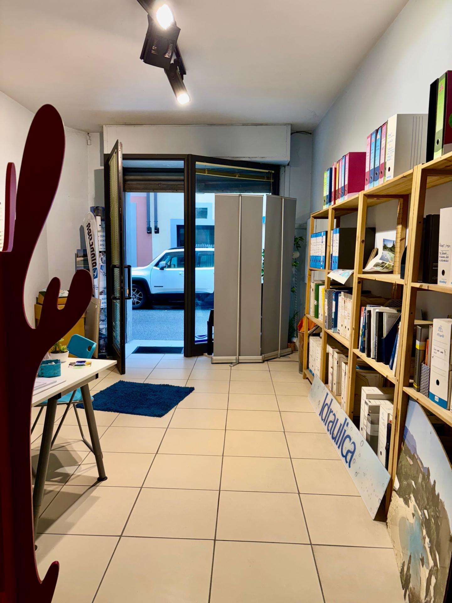 Locale commerciale Via Vincenzo Chiarugi,, Empoli