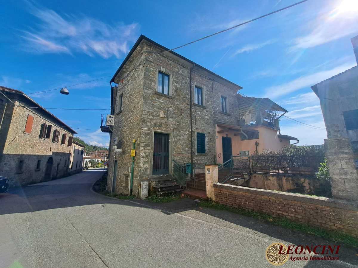 Casa Bi - Trifamiliare Via Ponte Provinciale, Filattiera