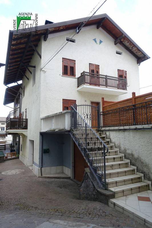 Casa Bi - Trifamiliare, Sporminore