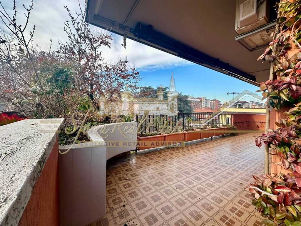 Appartamento Via Tullio Morgagni, Milano